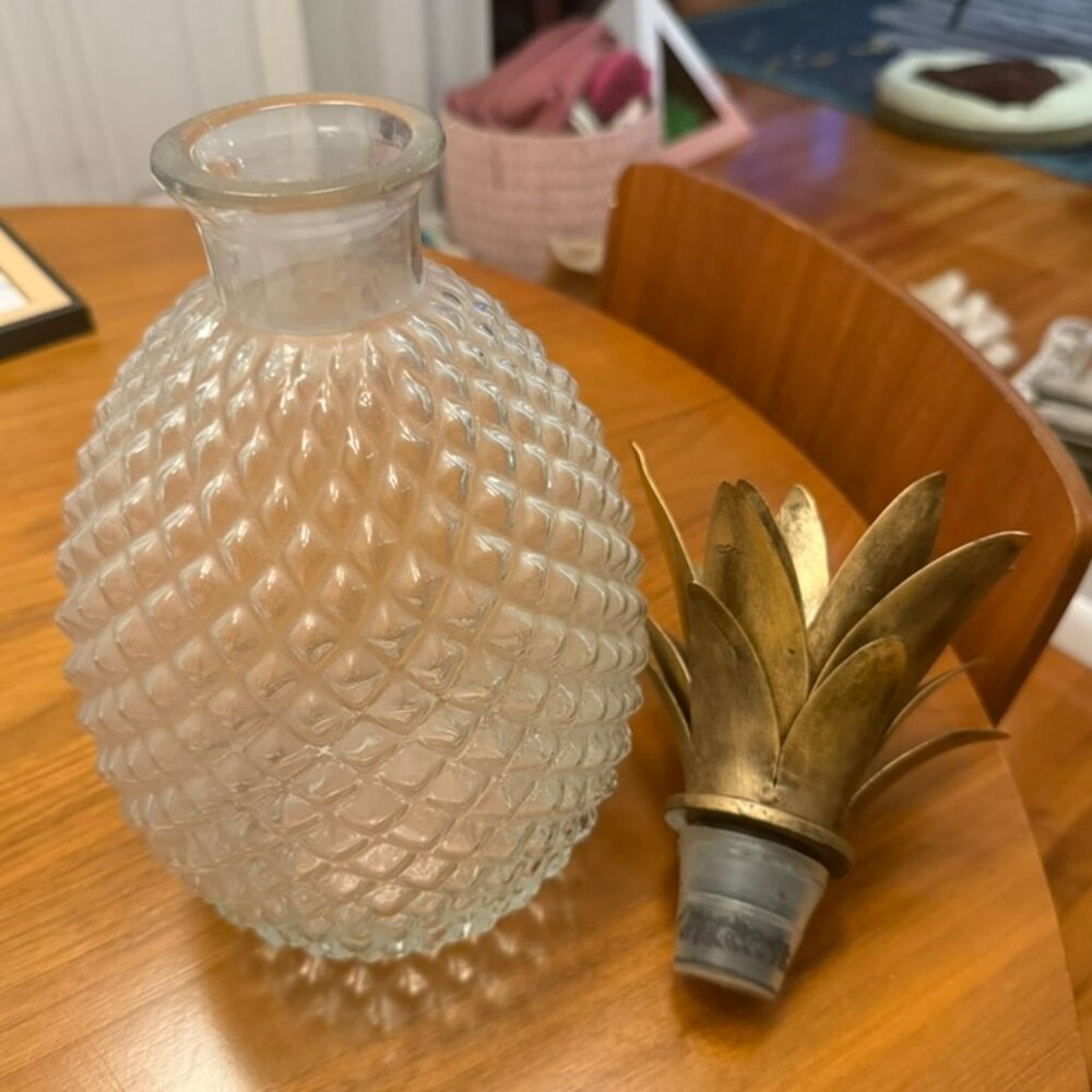 Pineapple Cocktail Decanter - Picture 2 of 5
